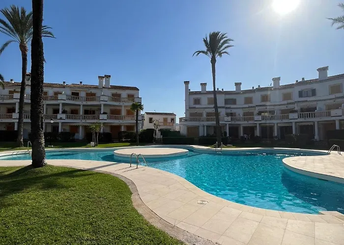 Atico Con Salida Directa A La Playa -