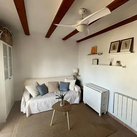 Apartamento ático Con Salida Directa A La Playa - *