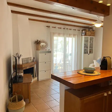 ático Con Salida Directa A La Playa - Apartamento *