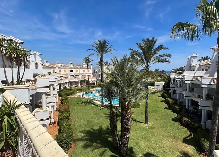 Atico Con Salida Directa A La Playa -